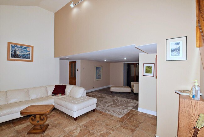 4941 NY-52 in Jeffersonville, NY - Building Photo - Building Photo