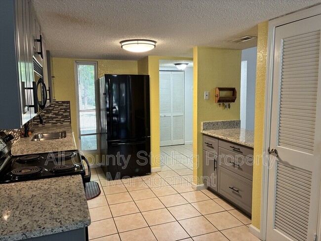 1810 NW 23rd Blvd in Gainesville, FL - Building Photo - Building Photo