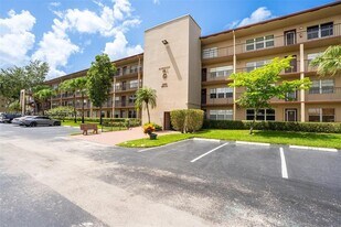13255 SW 9th Ct, Unit 314G in Pembroke Pines, FL - Building Photo