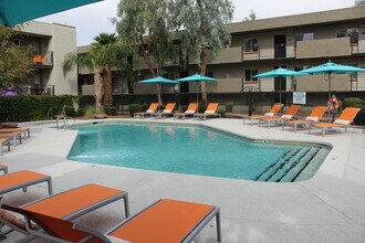 Arcadia 30 in Phoenix, AZ - Foto de edificio - Building Photo