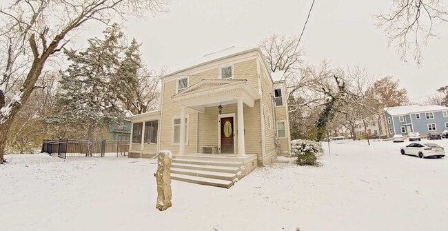 423 Denison Ave in Manhattan, KS - Building Photo - Building Photo