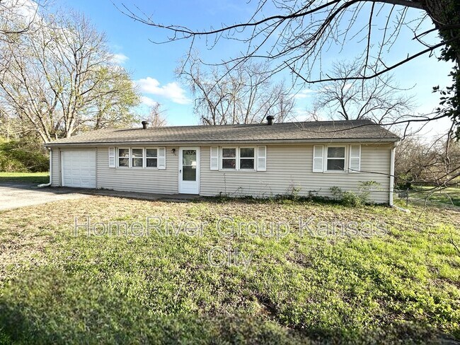 701 NW 80th Ter in Kansas City, MO - Building Photo - Building Photo