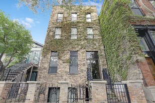 1726 N Sedgwick St, Unit 1R in Chicago, IL - Building Photo