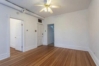 3139 N Oakley Ave in Chicago, IL - Building Photo - Building Photo