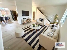 128 N 1st St in Montebello, CA - Building Photo