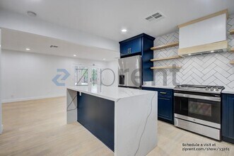 2602 Deodar St in Santa Ana, CA - Building Photo - Building Photo