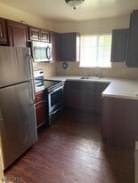 3 Swartswood Rd in Newton, NJ - Building Photo