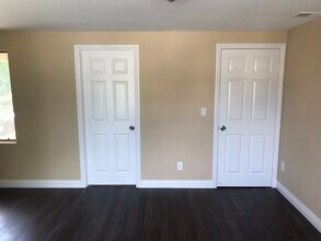 310 N Philadelphia St, Unit A in Anaheim, CA - Building Photo - Building Photo