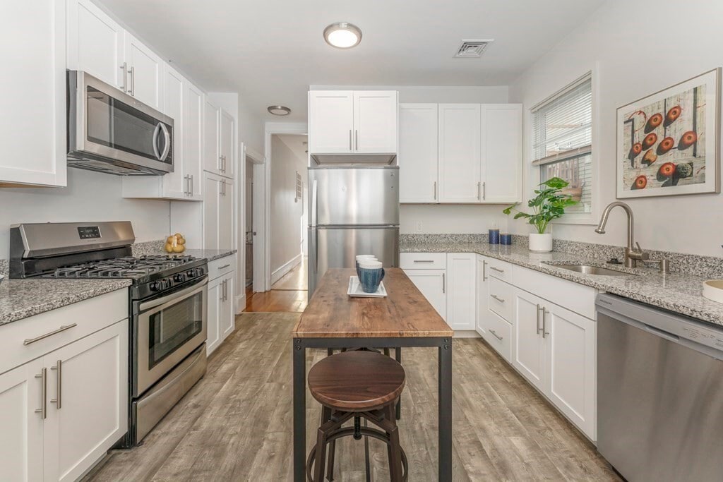 172 Boylston St in Boston, MA - Building Photo