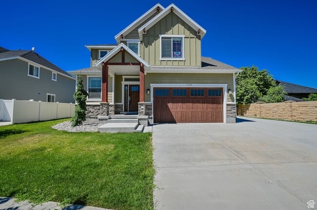 property at 11166 Del Andrae Ln