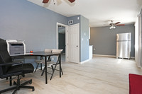 Don Carlos Apartments in Tempe, AZ - Building Photo - Interior Photo