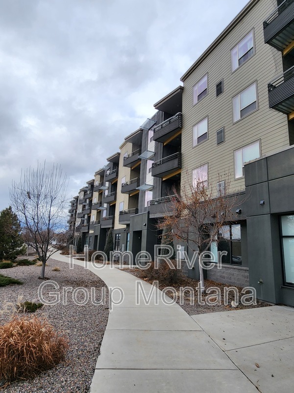 property at 1500 S 14th St W