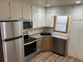 2318 Clark Ave in Ames, IA - Building Photo - Building Photo