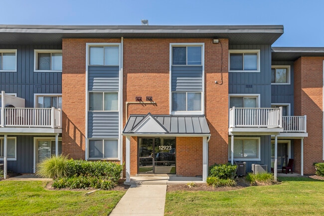Woodland Apartments