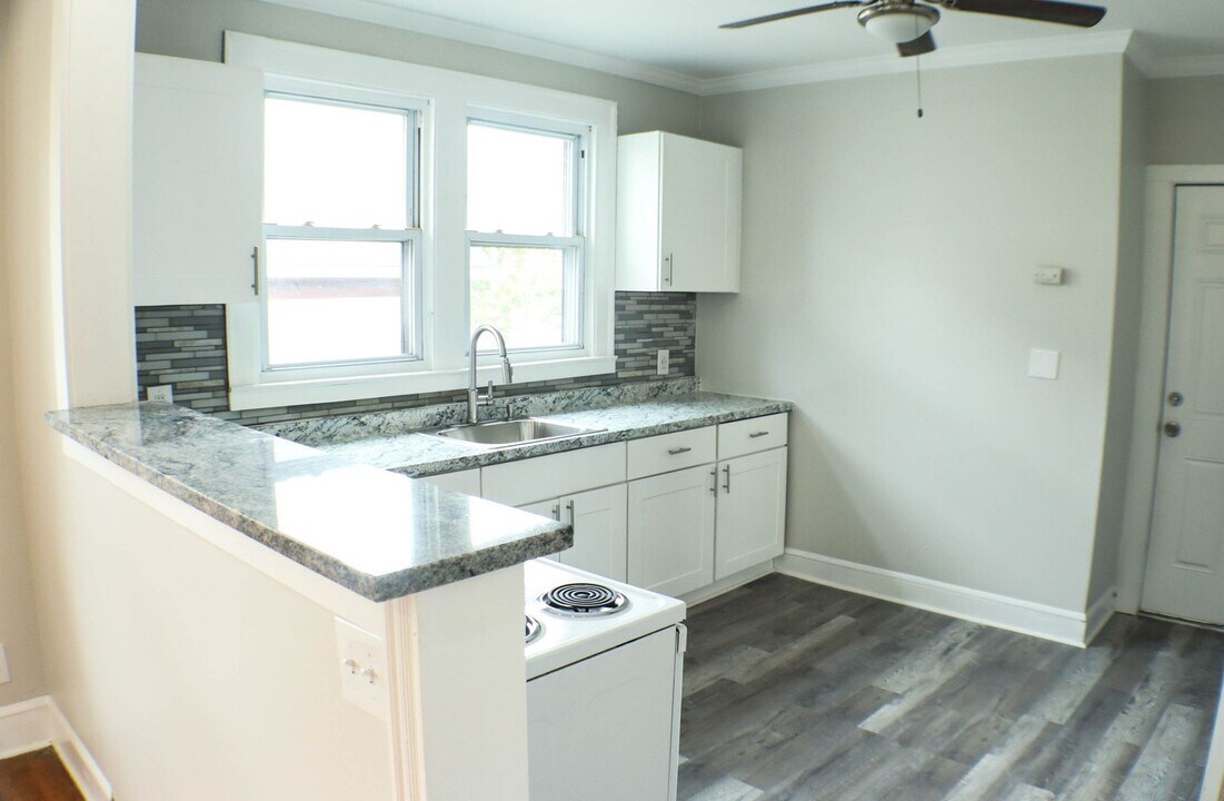 312 Huntington St in New Haven, CT - Building Photo