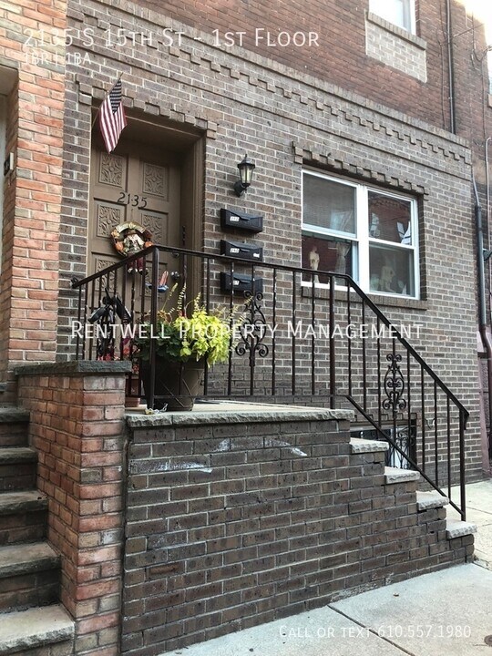 2135 S 15th St in Philadelphia, PA - Building Photo