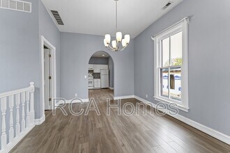 918 N College Ave in Indianapolis, IN - Building Photo - Building Photo