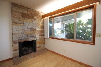 3200-3236 SW Marigold St in Portland, OR - Building Photo - Building Photo