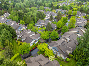 Plum Grove Condominiums in Renton, WA - Building Photo - Building Photo