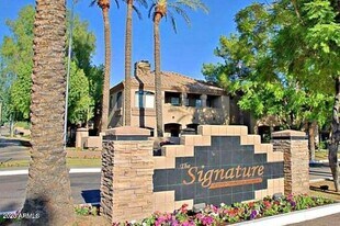 15095 N Thompson Peak Pkwy in Scottsdale, AZ - Building Photo