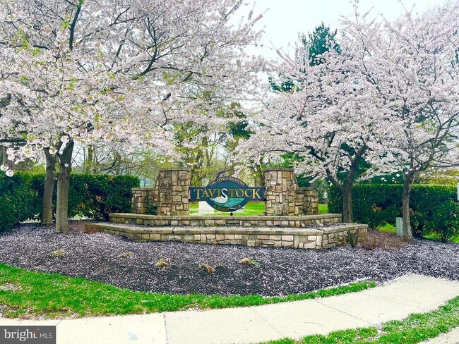 377 Tavistock Rd in Cherry Hill Township, NJ - Building Photo - Building Photo