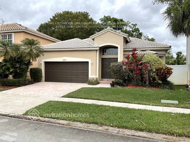 16751 NW 12th St in Pembroke Pines, FL - Building Photo - Building Photo