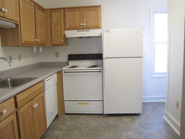 619 W Highland Aly, Unit 619 in State College, PA - Building Photo - Building Photo