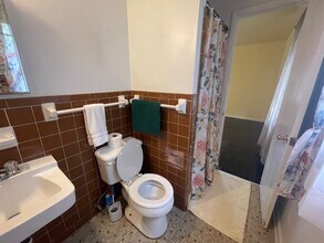 3614 SW Cerro Vista St in Huntsville, AL - Building Photo - Building Photo