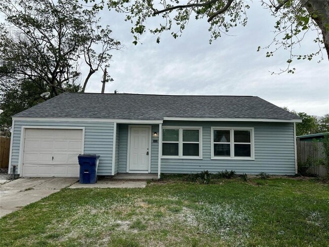 property at 1418 2nd Ave N
