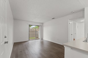 3859 Annadale Ln in Sacramento, CA - Building Photo