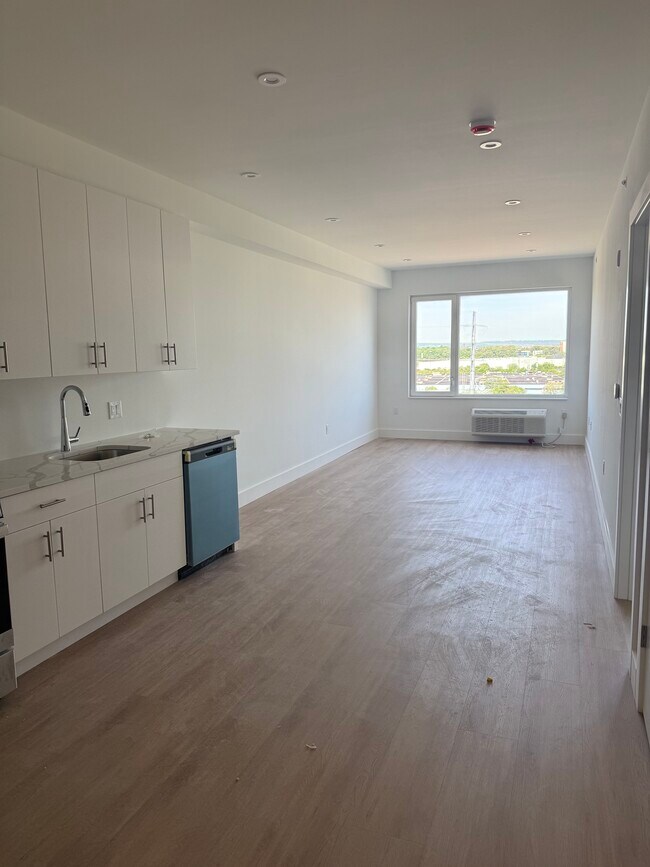 3309 Liberty Ave, Unit #1 in North Bergen, NJ - Building Photo - Building Photo