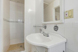 210 N Delaware St in San Mateo, CA - Building Photo - Building Photo