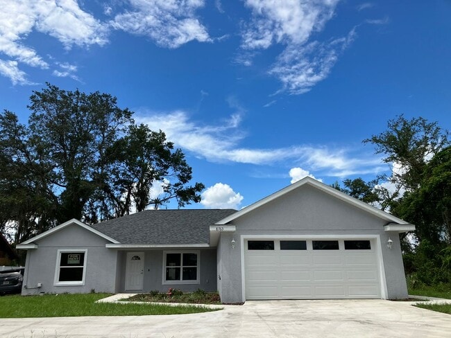 8763 SE Hwy 42 in Summerfield, FL - Building Photo - Building Photo