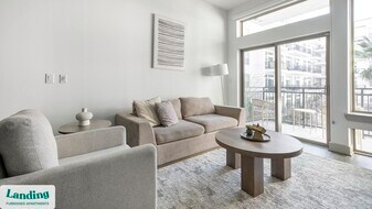 3030 Summer St in Houston, TX - Building Photo