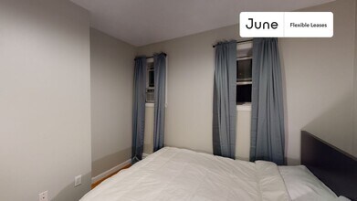 31 N Bennet St, Unit 2 in Boston, MA - Building Photo - Building Photo