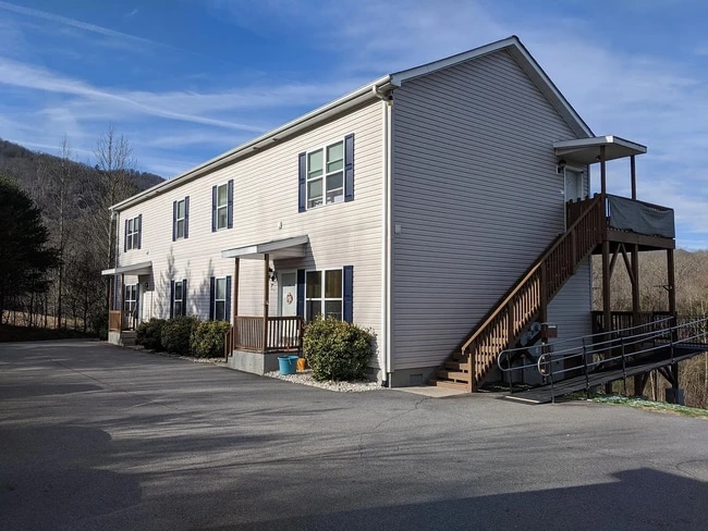 property at 52 Smith Rd