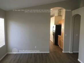 2049 N 109th Ave in Avondale, AZ - Foto de edificio - Building Photo