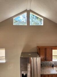 14519 Oakleaf Dr photo'