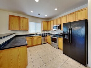 16244 W Crenshaw Dr in Surprise, AZ - Building Photo - Building Photo