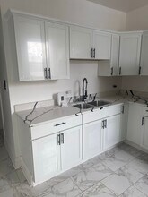 6716 S Indiana Ave in Chicago, IL - Building Photo - Building Photo