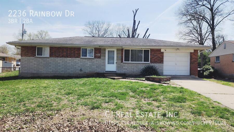 2236 Rainbow Dr in St. Louis, MO - Building Photo