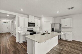 1699 Three Bars Rd in Kissimmee, FL - Building Photo - Building Photo