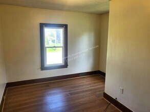 2237 Brodhead Rd in Aliquippa, PA - Building Photo - Building Photo