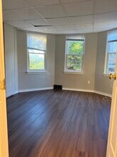 1644 Westmont Ave, Unit 2nd Floor in Pittsburgh, PA - Building Photo - Building Photo