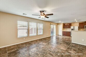 312 Snow Dome Ave in North Las Vegas, NV - Building Photo - Building Photo