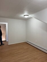 51 Turner St in Yonkers, NY - Building Photo - Building Photo