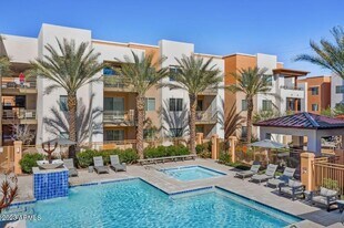 250 E Ray Rd, Unit A3 in Chandler, AZ - Building Photo