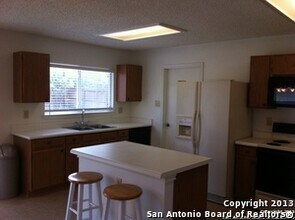 2314 Fox Meadow Dr in San Antonio, TX - Building Photo - Building Photo