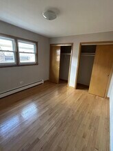 5714 N Lowell Ave, Unit 2 in Chicago, IL - Building Photo - Building Photo