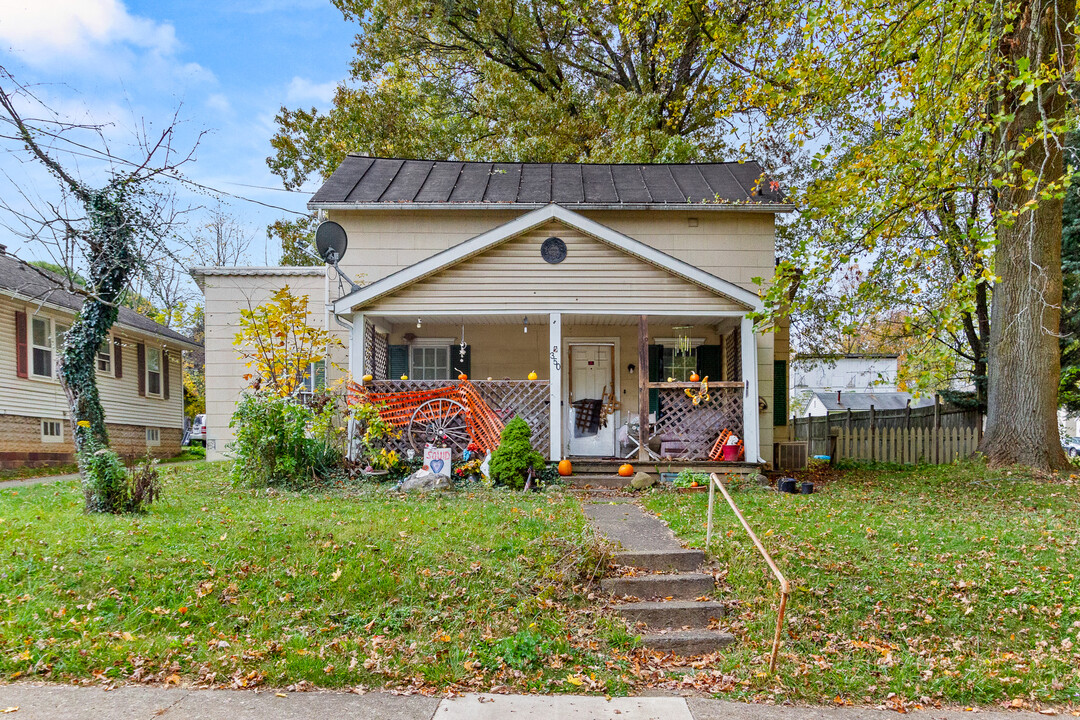 350 Altamont Ave in Mansfield, OH - Building Photo